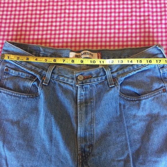 Levi’s 550 Relaxed Fit - Picture 3 of 7